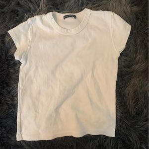 Brandy Melville t-shirt